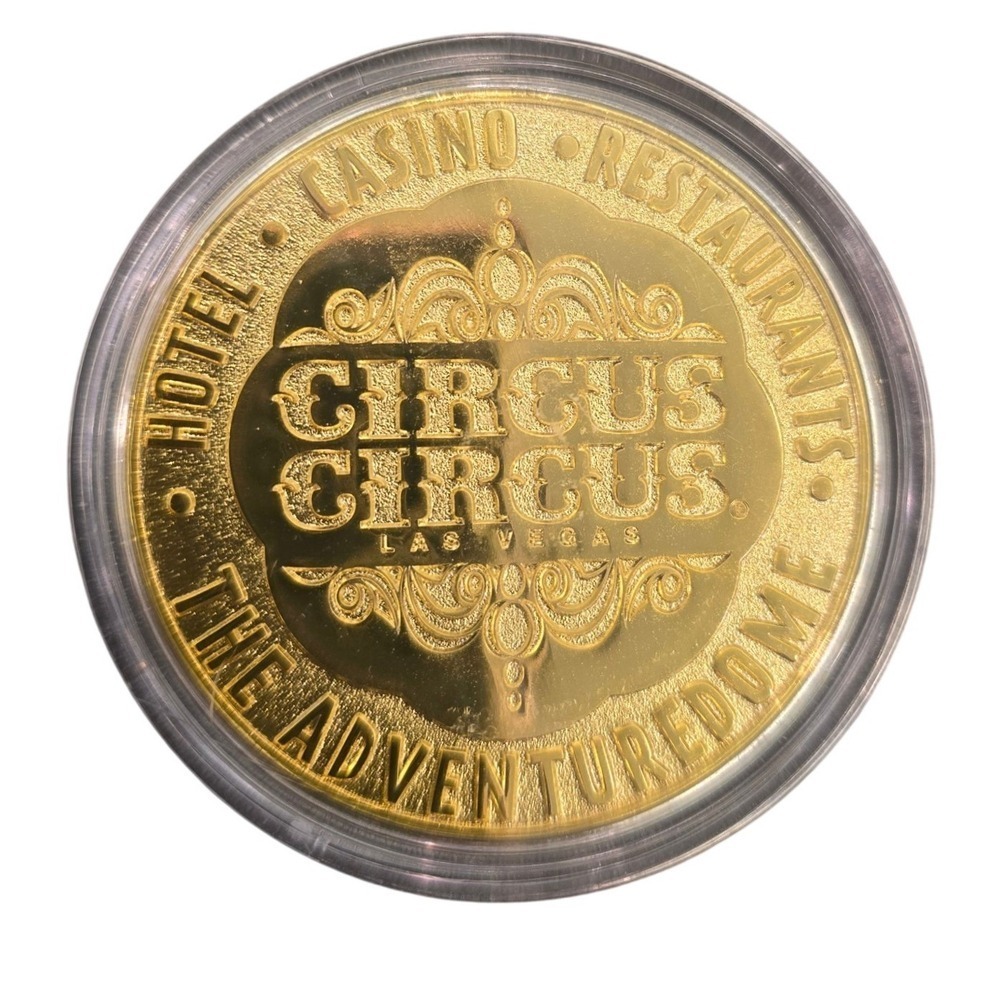 Circus Circus Las Vegas Souvenir Tokens Set of 2 Clown Casino Medallions Vintage - Picture 6 of 6